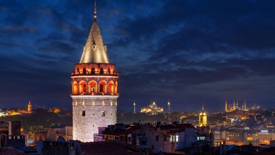 Нова година 2025 в Истанбул, от В. Търново, дневен преход - 4 нощувки